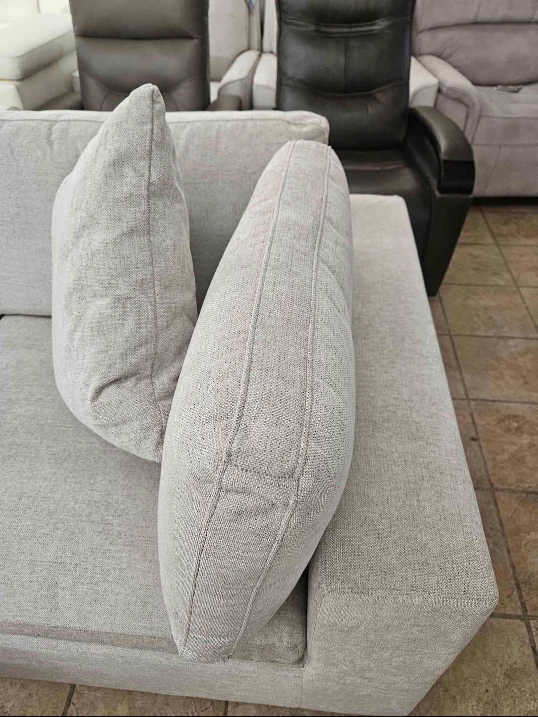 Thomasville Lowell 6-piece Modular Sectional