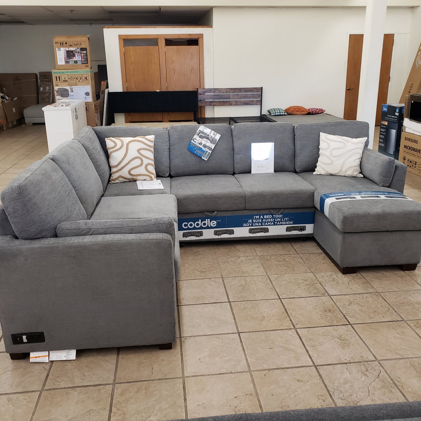 Coddle sleeper Sectional with 2 charging Ports