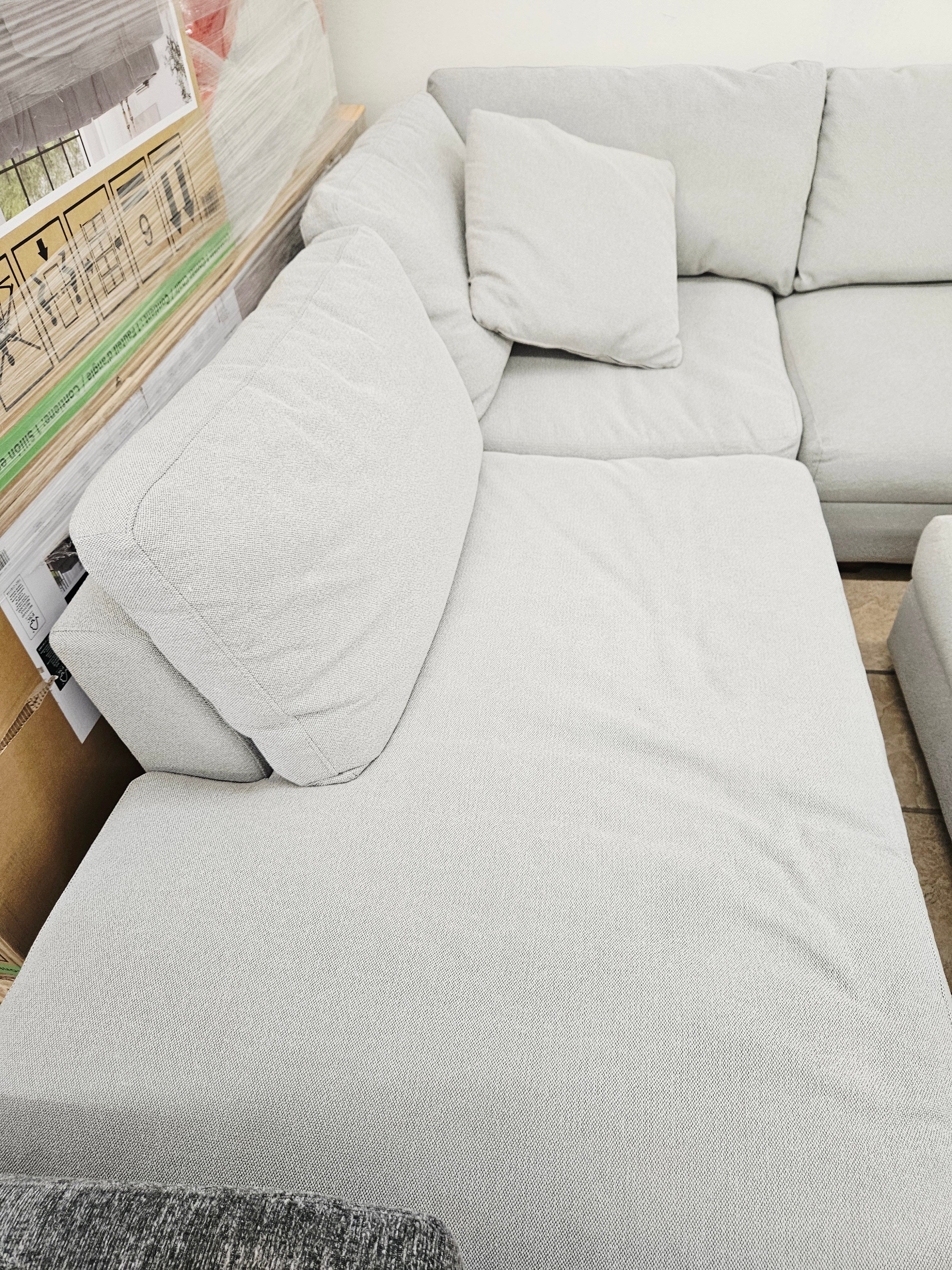 Henredon Larkin House Deep Seating Fabric Sectional with