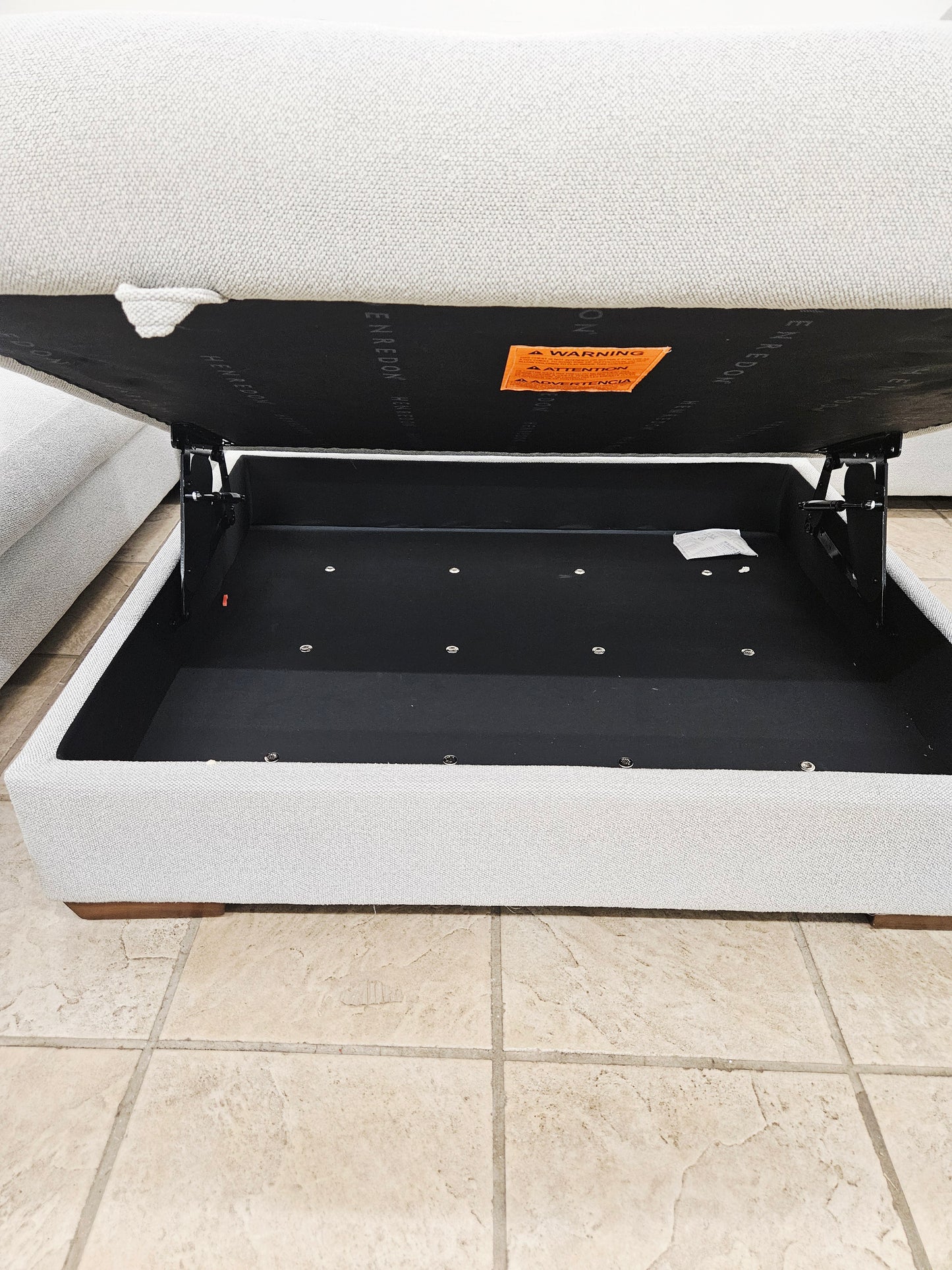 Henredon Larkin House Deep Seating Fabric Sectional with Storage Ottoman - Used