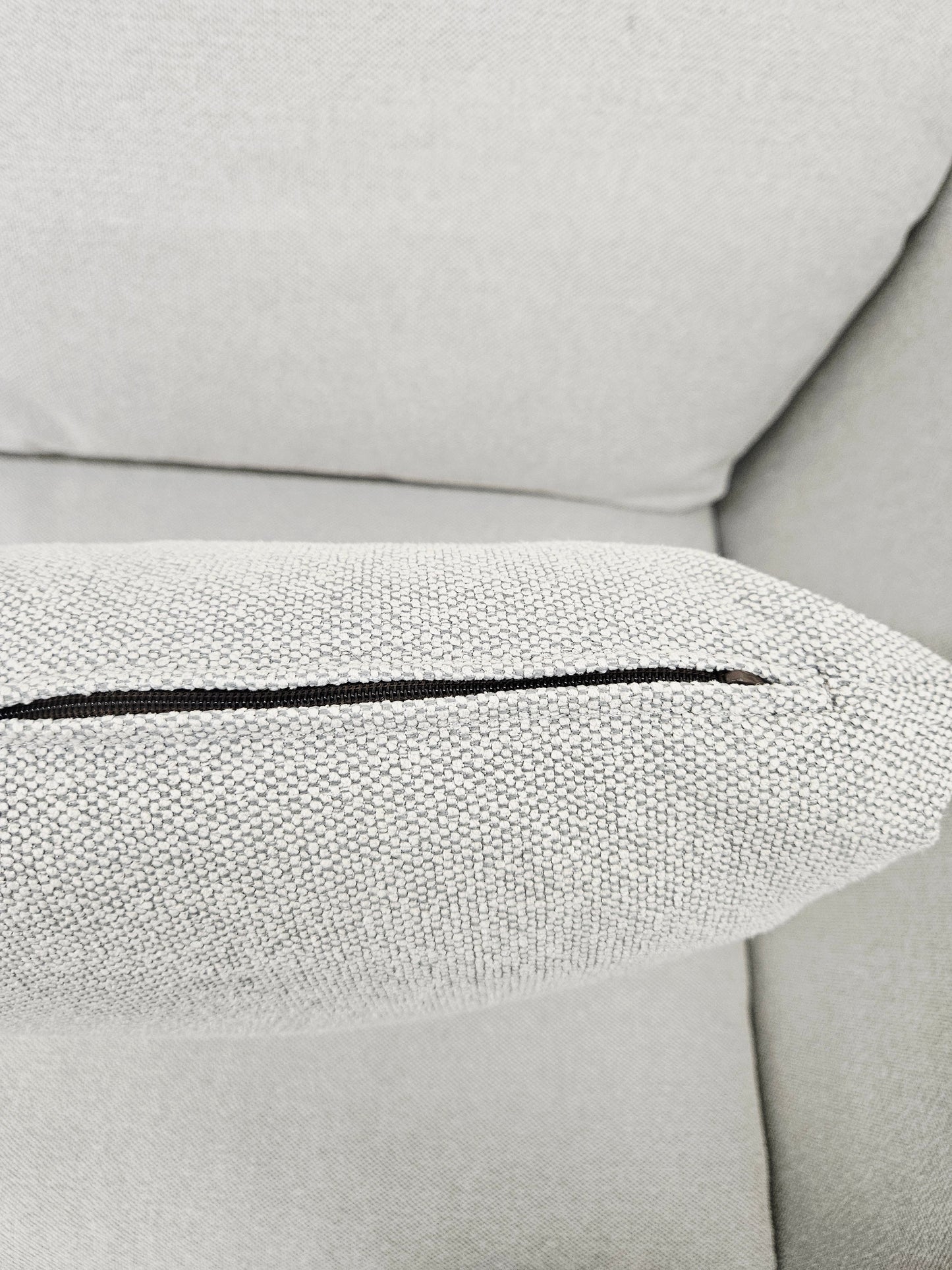 Henredon Larkin House Deep Seating Fabric Sectional with Storage Ottoman - Used