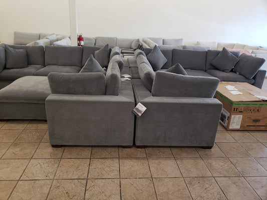 Thomasville Lowell 6-piece Modular Sectional, Dark Gray