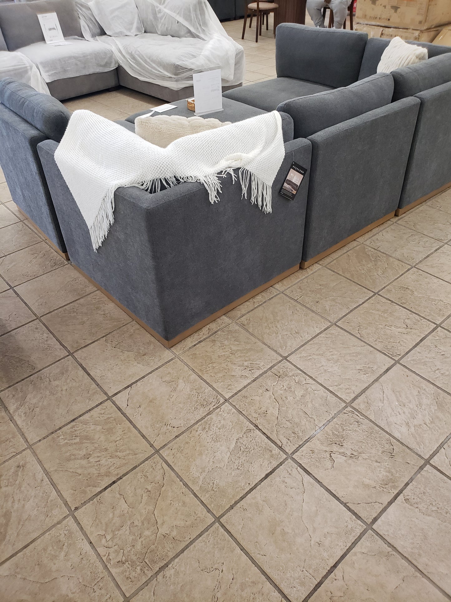 Henredon 6-piece Modular sectional with ottoman