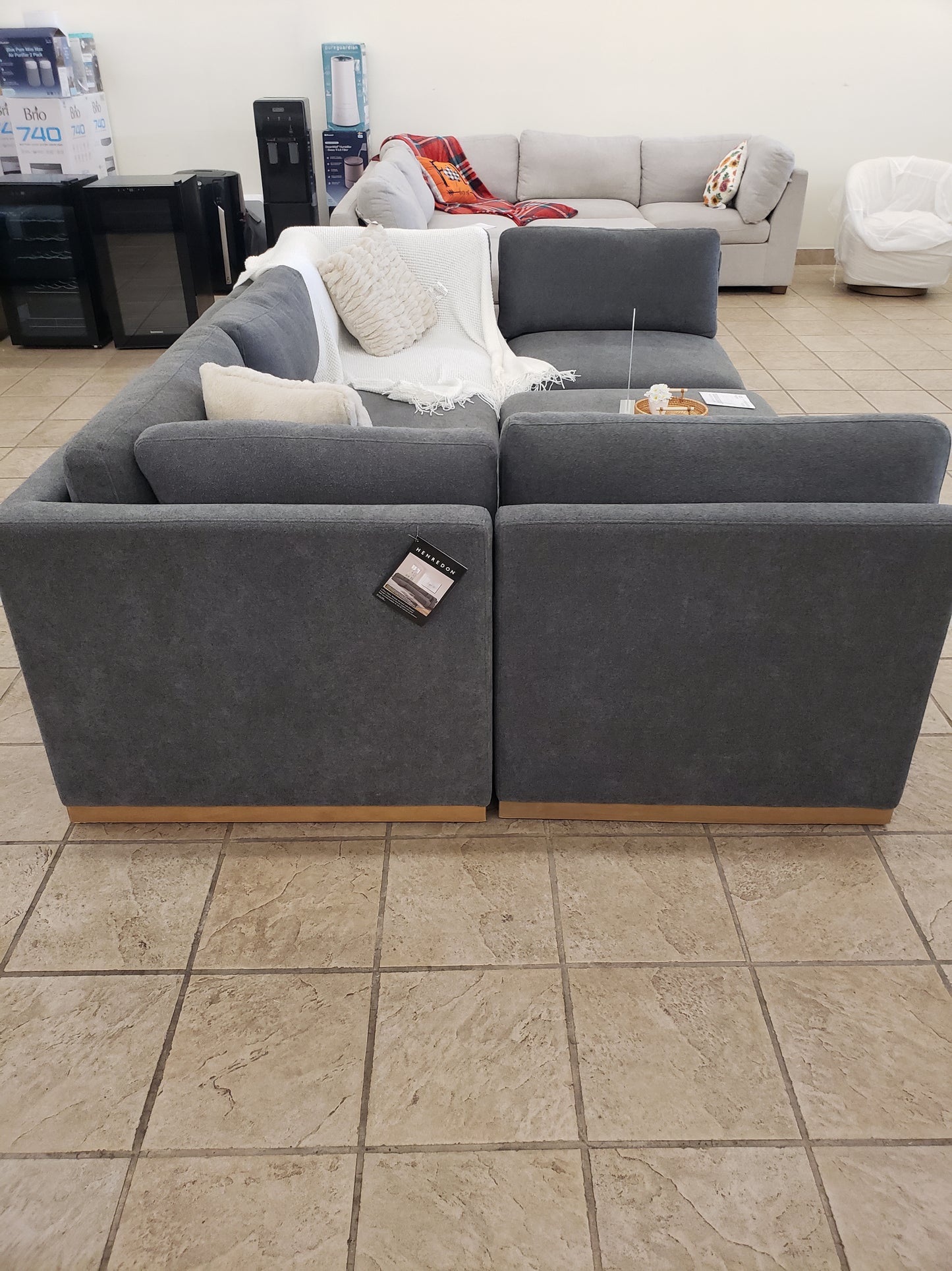 Henredon 6-piece Modular sectional with ottoman